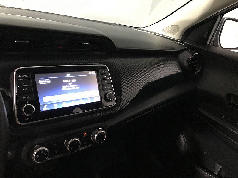 Used 2022 Nissan Kicks S FWD image 26
