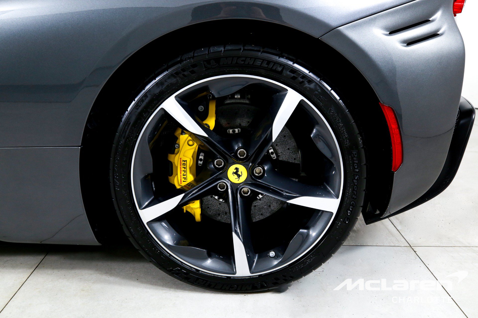Used 2022 Ferrari SF90 Spider AWD/4WD image 26