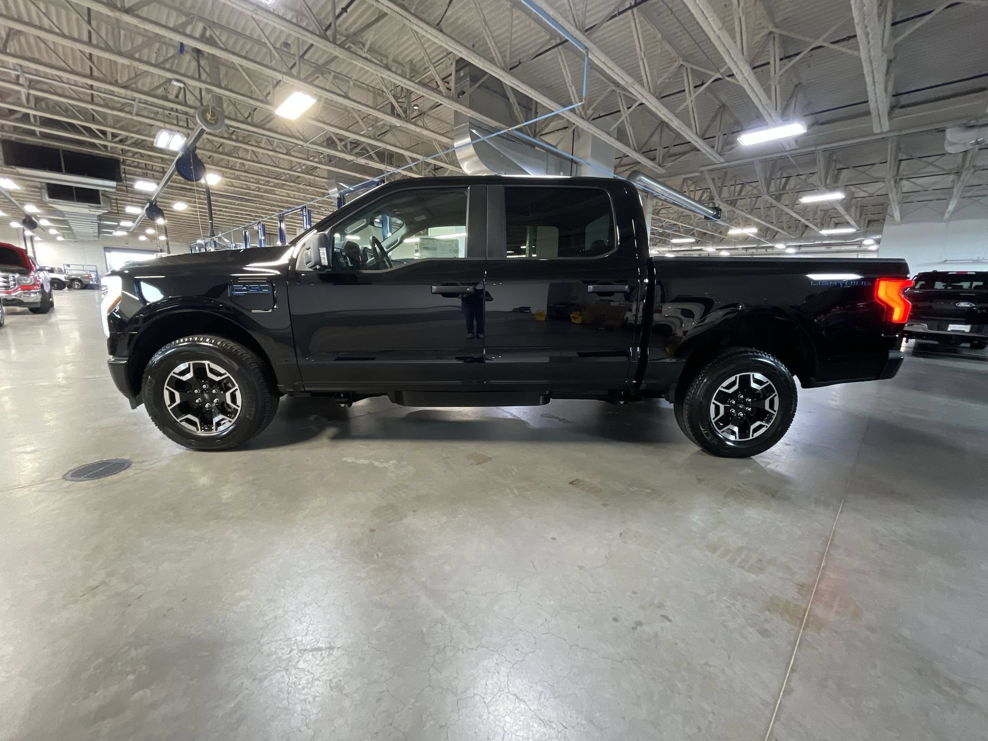 New 2024 Ford F150 Lightning Pro w/ Tow Technology Package AWD/4WD image 41