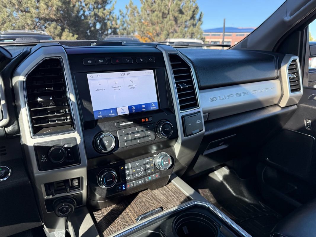 Used 2020 Ford F350 Lariat image 34