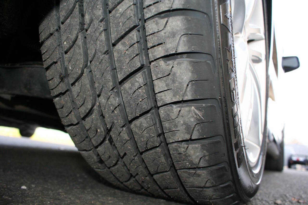 Used 2012 Mercedes-Benz C 300 C 300 Luxury 4MATIC AWD 4dr Se image 27