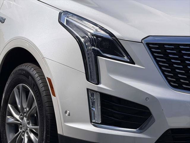 Used 2022 Cadillac XT5 Premium Luxury w/ Technology Package AWD/4WD image 12