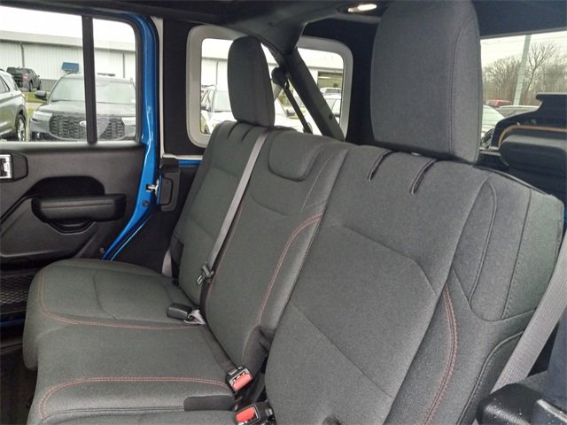 Used 2024 Jeep Wrangler Unlimited Rubicon w/ XTREMEE 35" Tire Package image 12