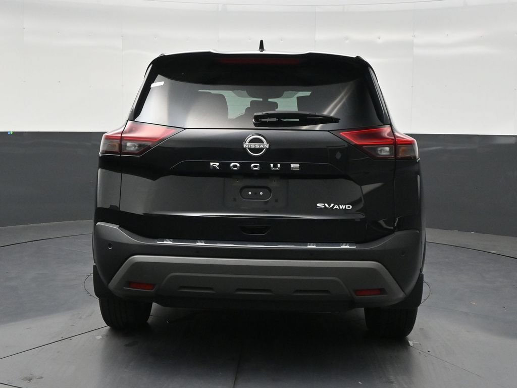 Used 2023 Nissan Rogue SV AWD/4WD image 4