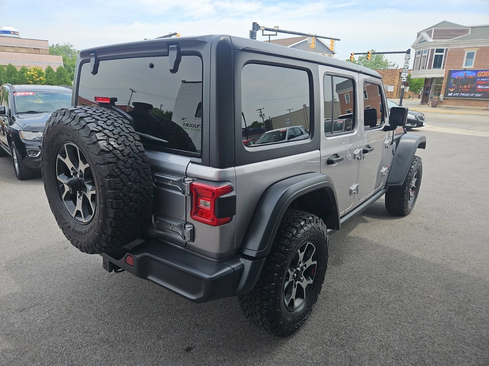 Used 2018 Jeep Wrangler Unlimited Rubicon AWD/4WD image 6