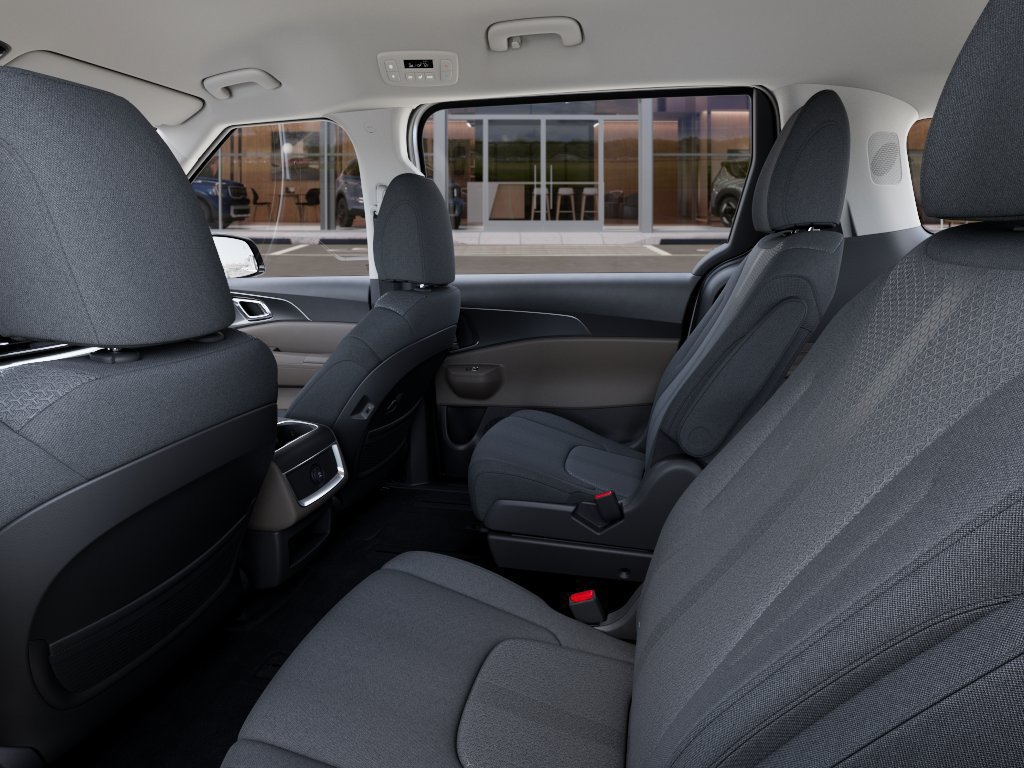 New 2026 Kia Carnival LX FWD image 19