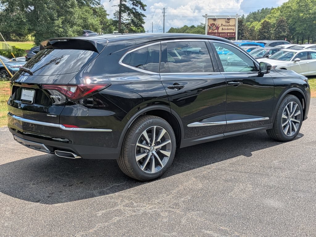 Used 2026 Acura MDX w/ Technology Package FWD image 8