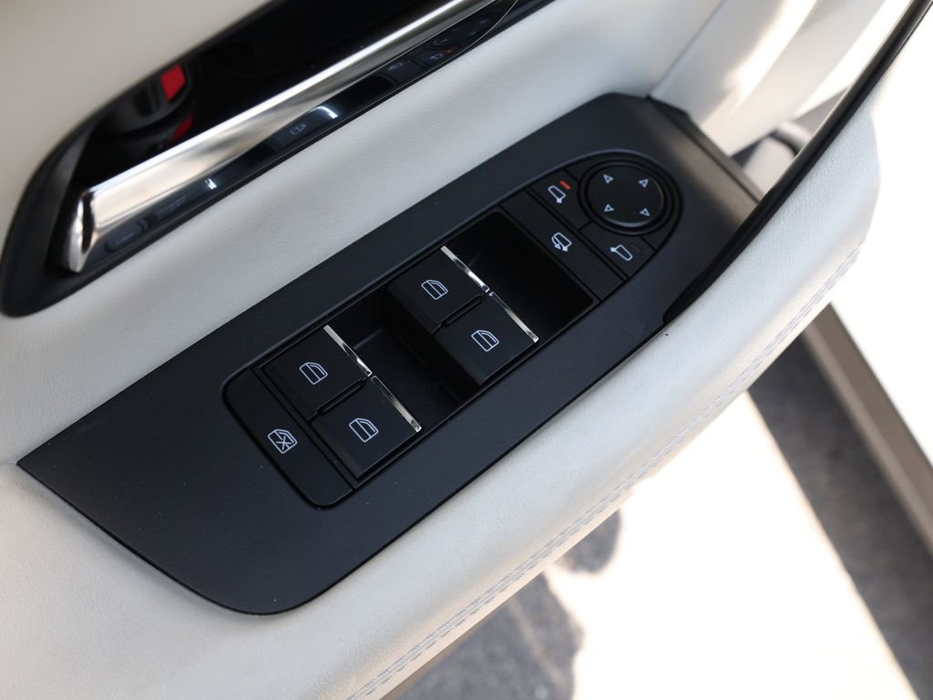 Used 2024 MAZDA CX-90 Plug-In Hybrid w/ Premium Plus AWD/4WD image 12