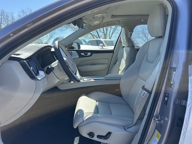 New 2026 Volvo XC60 T8 Ultra w/ Protection Package Premier image 14