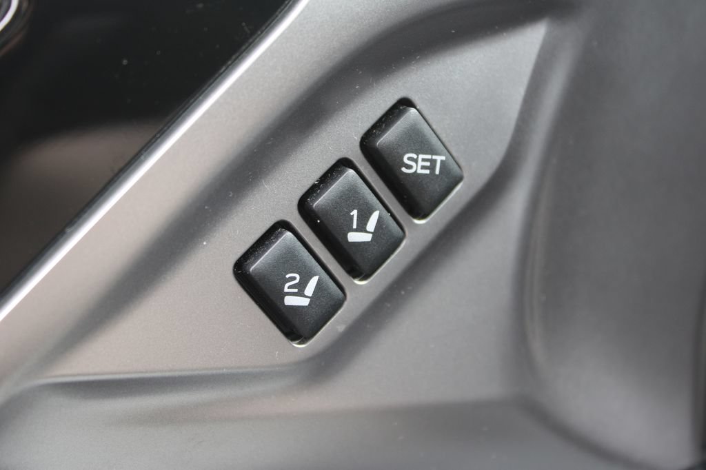 Used 2023 Subaru Outback Limited AWD/4WD image 28