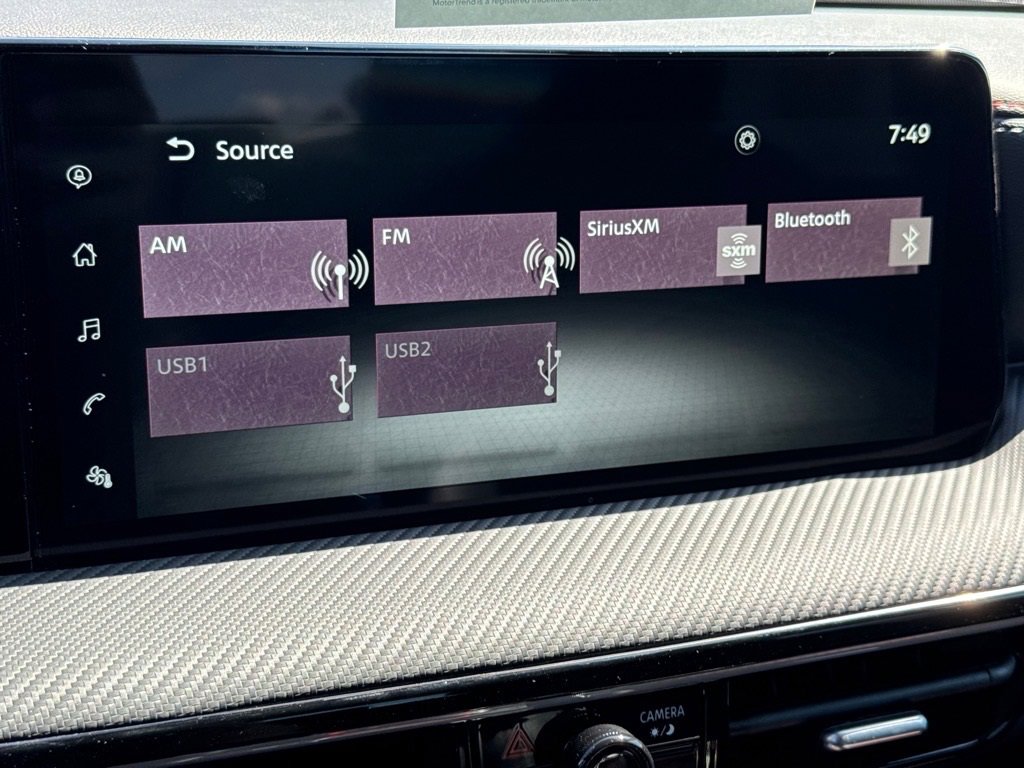 New 2025 Nissan Kicks SR image 21