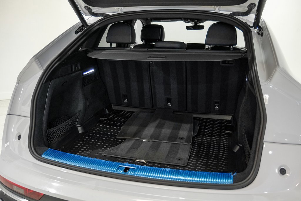 Used 2022 Audi SQ5 Premium Plus w/ Premium Plus Package image 48