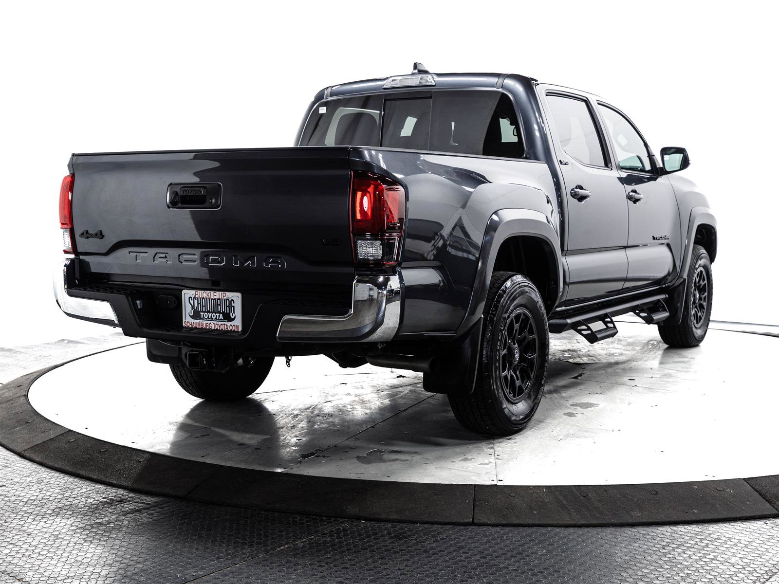 Certified 2022 Toyota Tacoma SR5 image 11