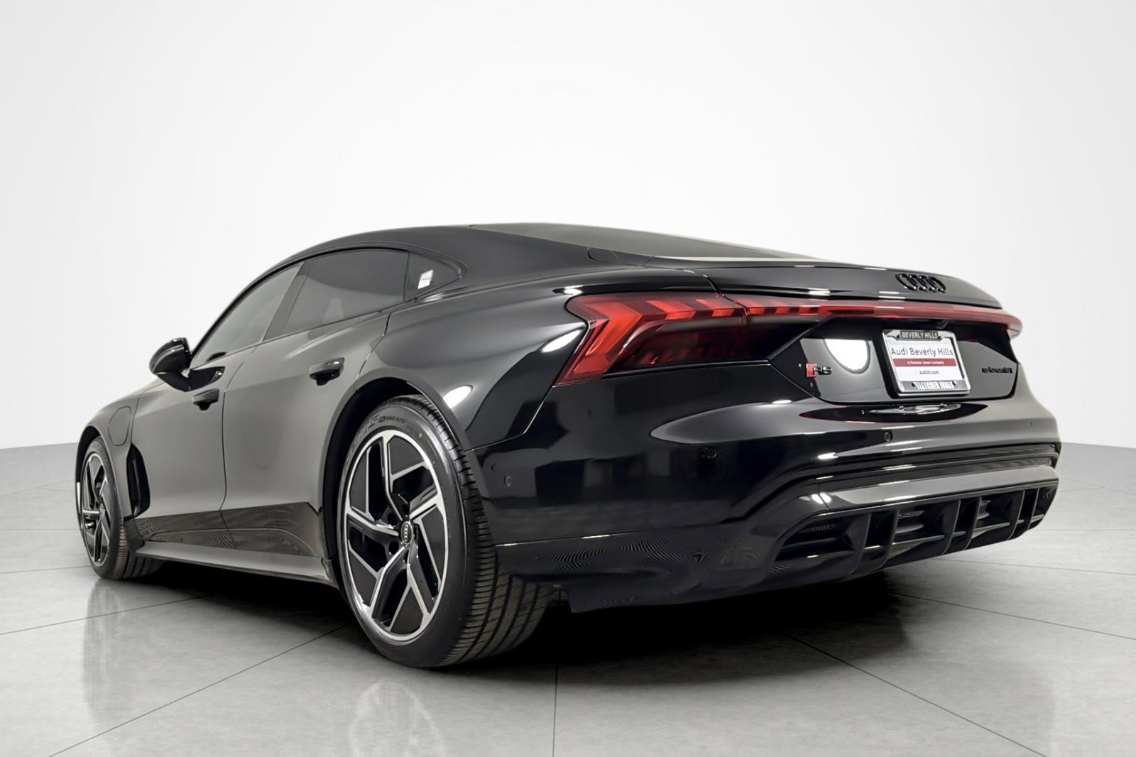 Certified 2024 Audi RS e-tron GT w/ Carbon Performance Package image 3