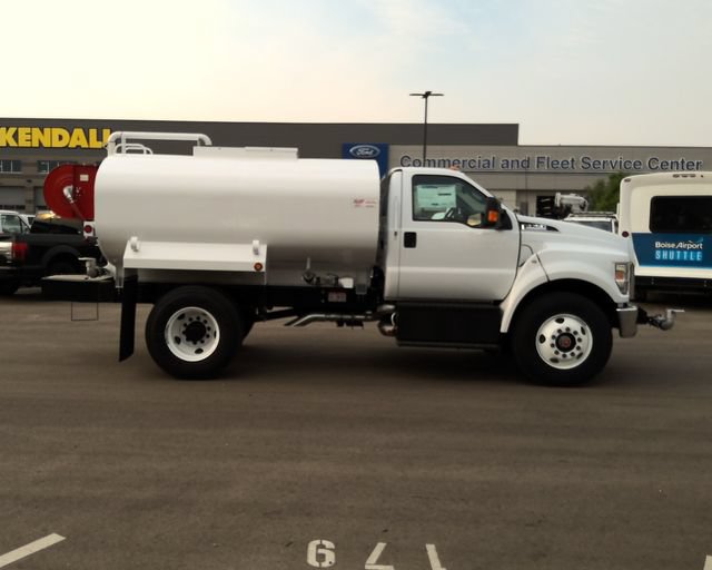 New 2027 Ford F750 2WD Regular Cab Super Duty image 8