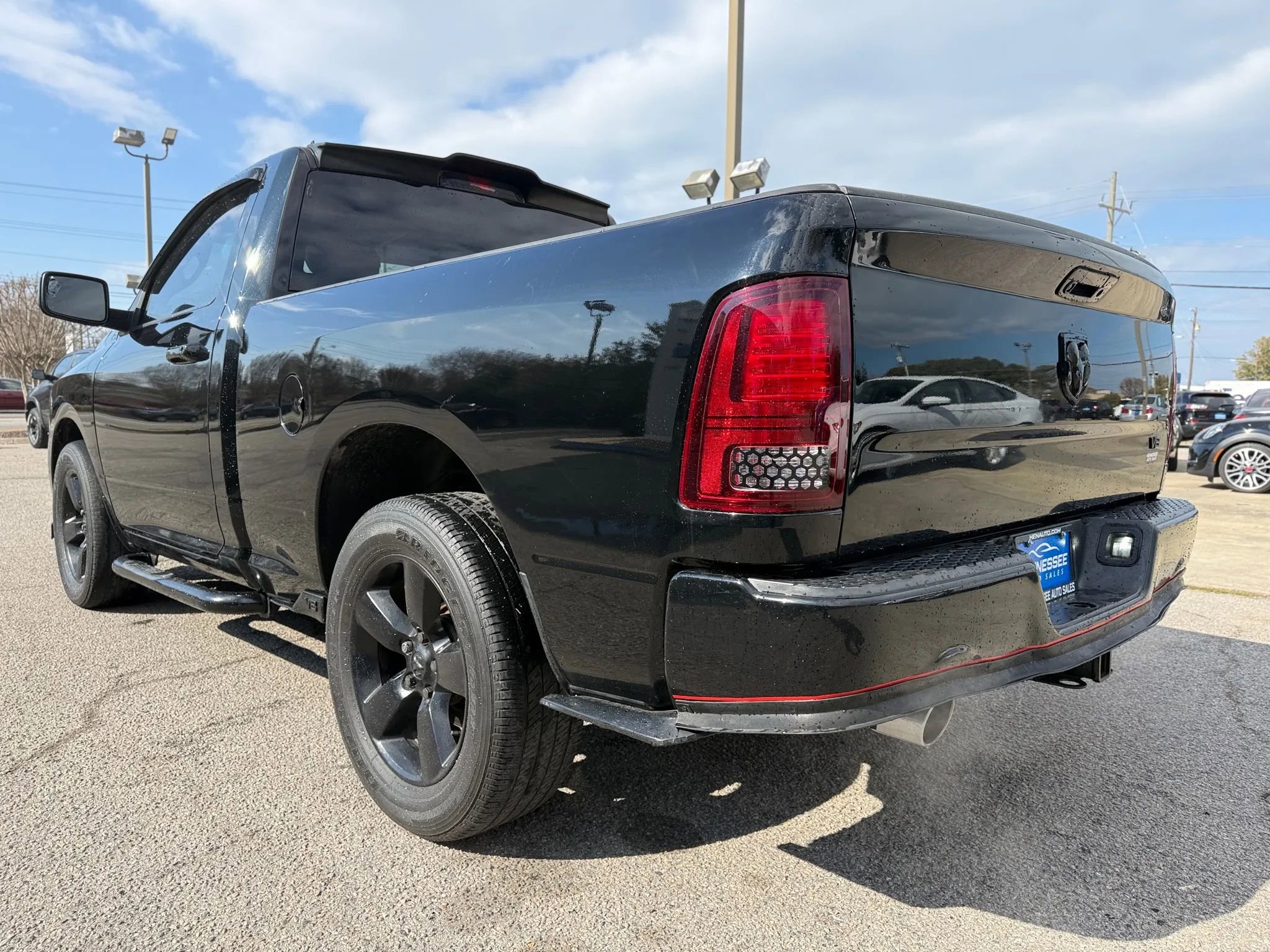 Used 2015 RAM 1500 Express w/ Black Ram 1500 Express Group RWD image 29