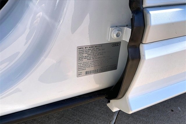 New 2025 Audi Q7 3.0T Prestige image 13
