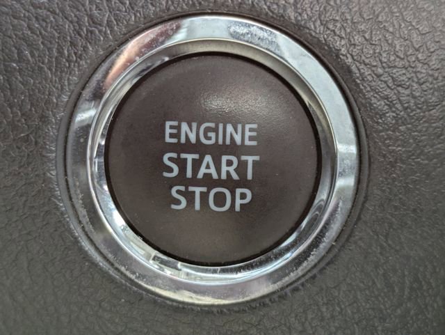 Used 2022 Toyota 4Runner Limited image 29