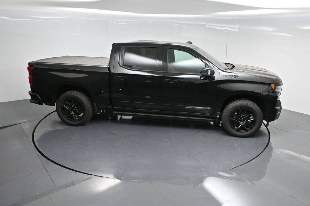 New 2025 Chevrolet Silverado 1500 High Country w/ Midnight Edition AWD/4WD image 57