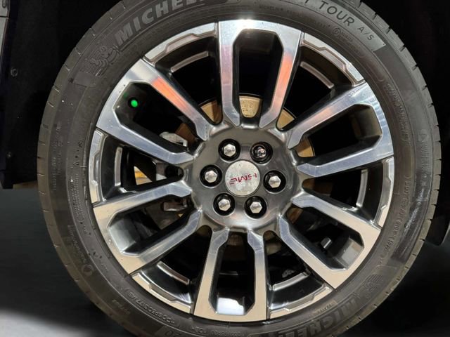 Used 2023 GMC Acadia Denali w/ Denali Technology Package image 35