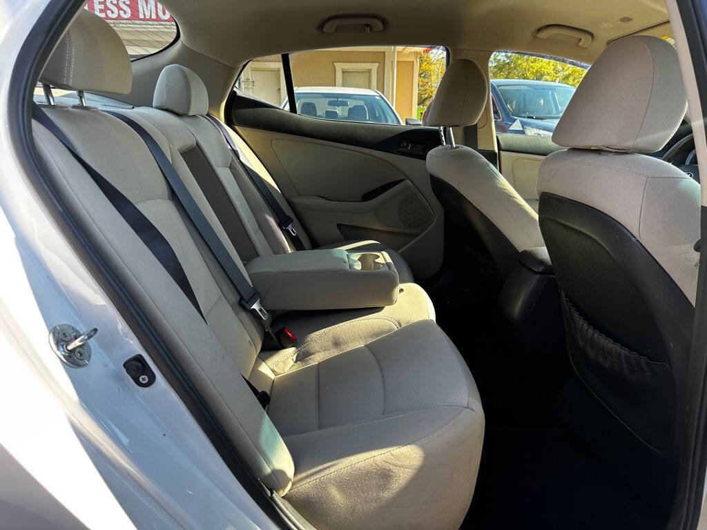 Used 2013 Kia Optima LX w/ Convenience Plus Pkg image 8