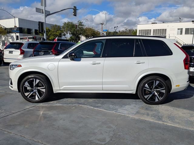 Used 2022 Volvo XC90 T8 R-Design w/ Advanced Package image 6