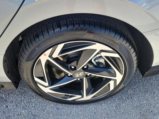 Certified 2026 Hyundai Sonata SEL FWD image 7