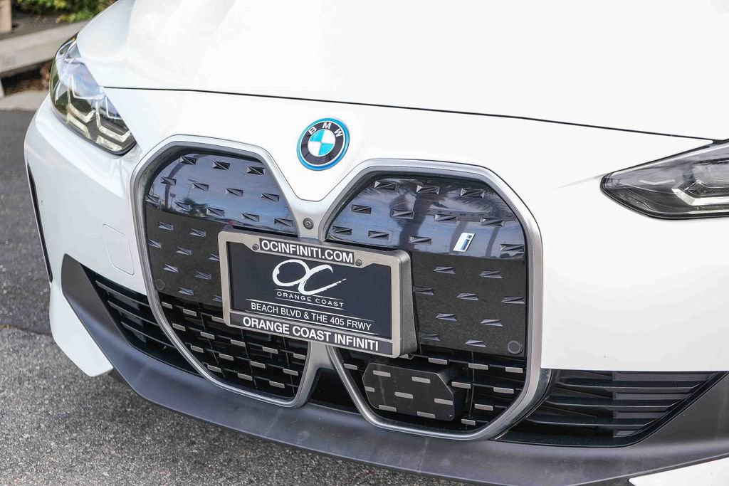 Used 2023 BMW i4 eDrive35 RWD image 5