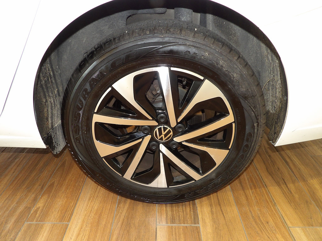 Used 2025 Volkswagen Jetta S FWD image 9