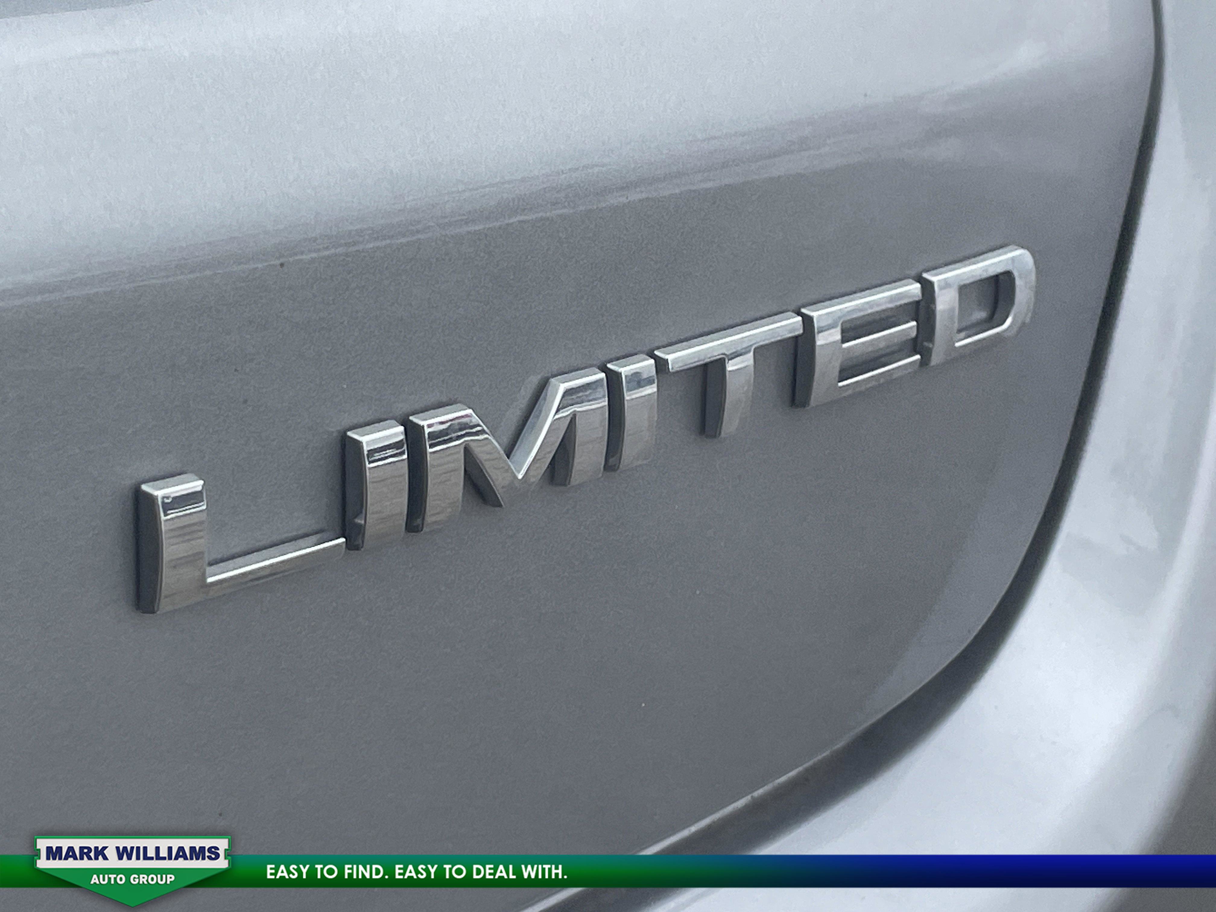 Used 2022 Jeep Compass Limited image 33