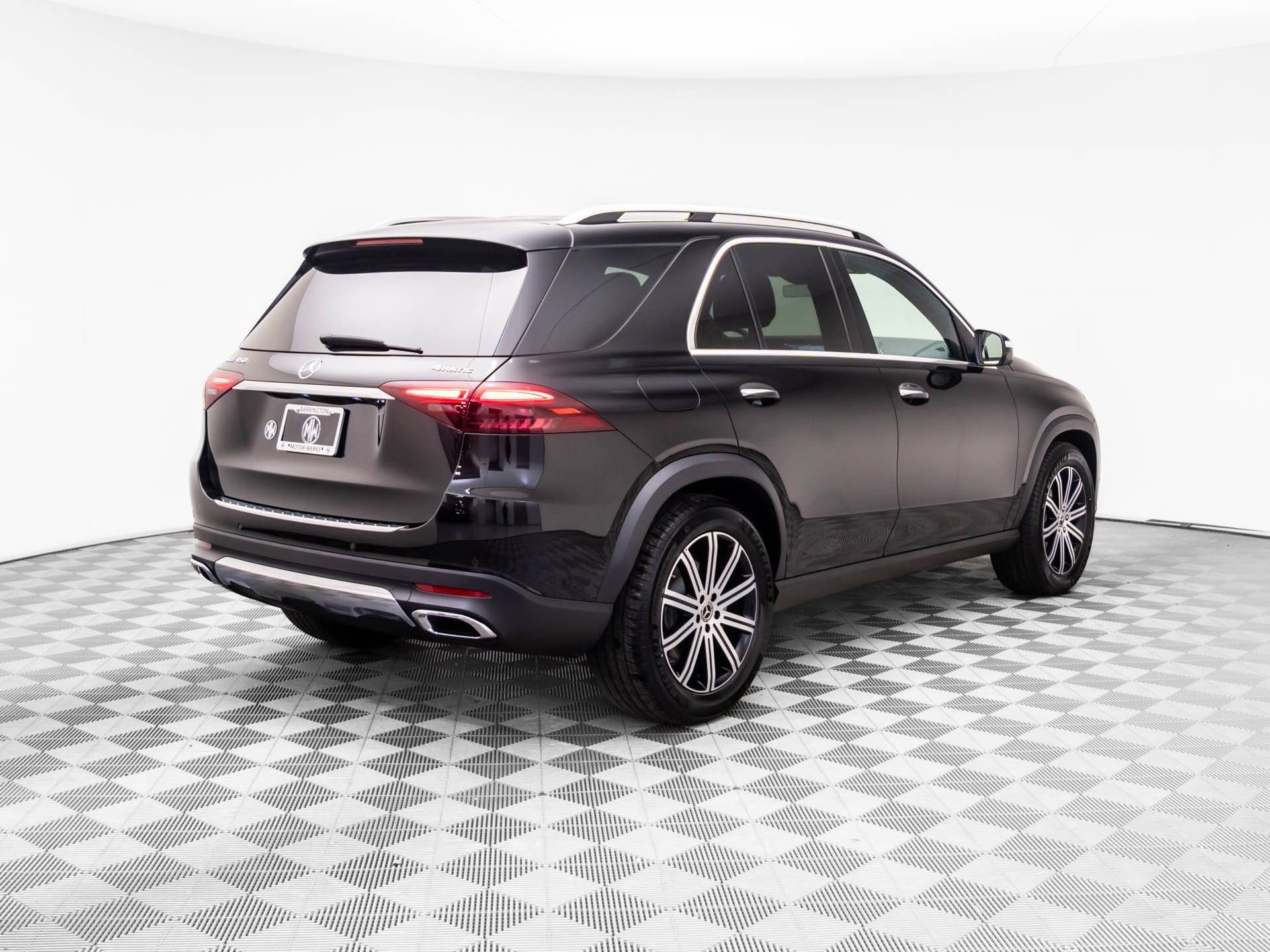 Used 2025 Mercedes-Benz GLE 450 4MATIC image 6