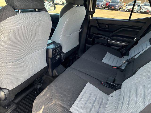 Certified 2025 Toyota 4Runner TRD Off-Road AWD/4WD image 10