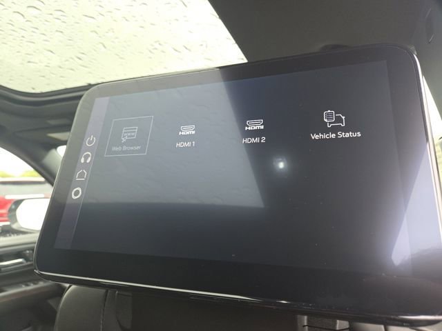 New 2026 GMC Yukon AT4 Ultimate AWD/4WD image 19