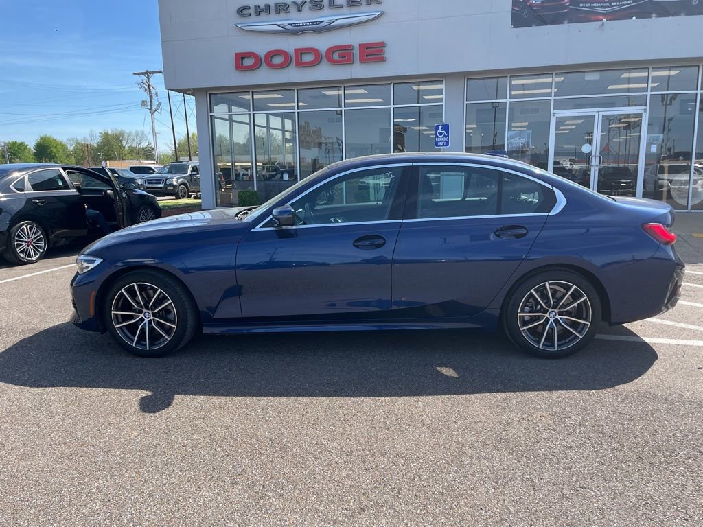 Used 2020 BMW 330i Sedan w/ Driving Assistance Package RWD image 3