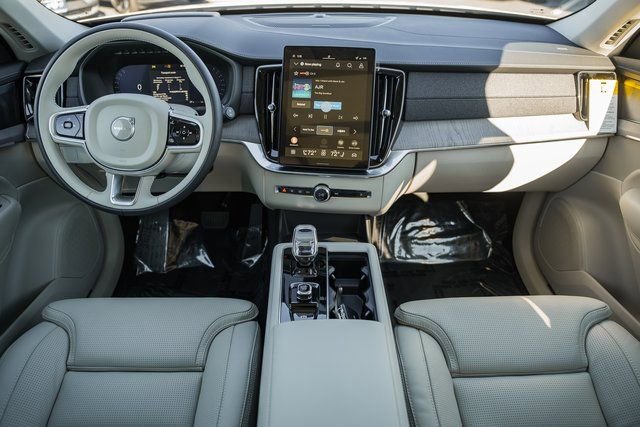 New 2026 Volvo XC90 B6 Ultra w/ Protection Package Premier image 20