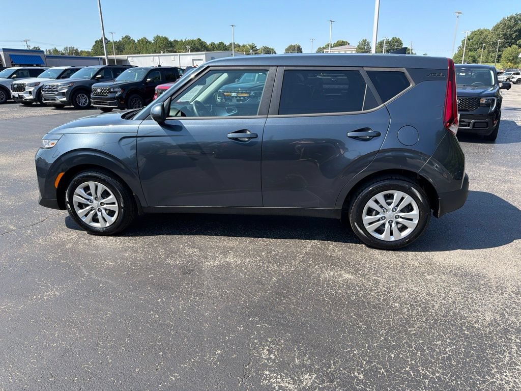 Used 2020 Kia Soul LX FWD image 6