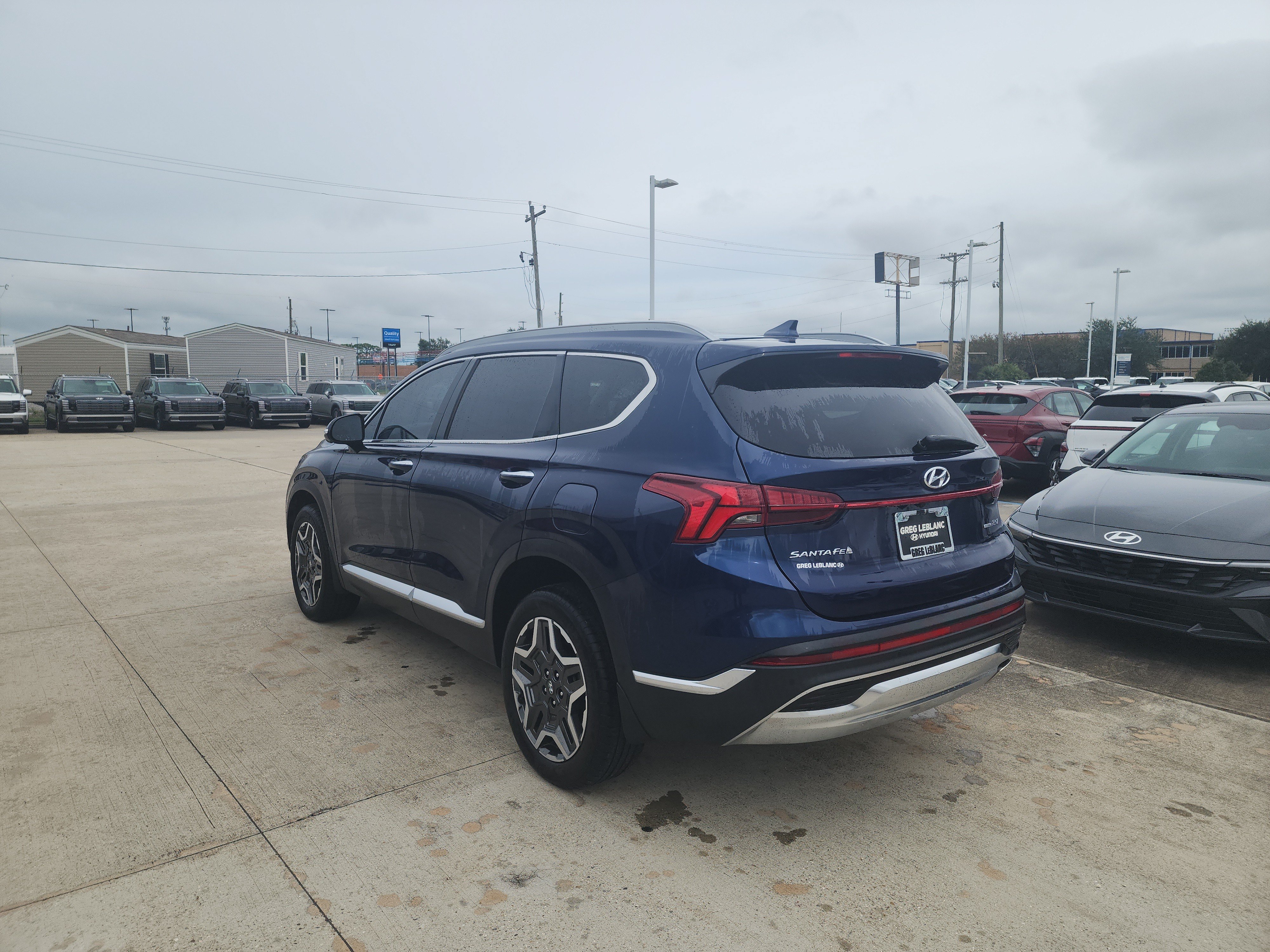Used 2023 Hyundai Santa Fe Limited AWD/4WD image 5