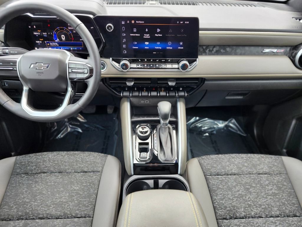 Used 2024 Chevrolet Colorado ZR2 w/ Technology Package AWD/4WD image 12