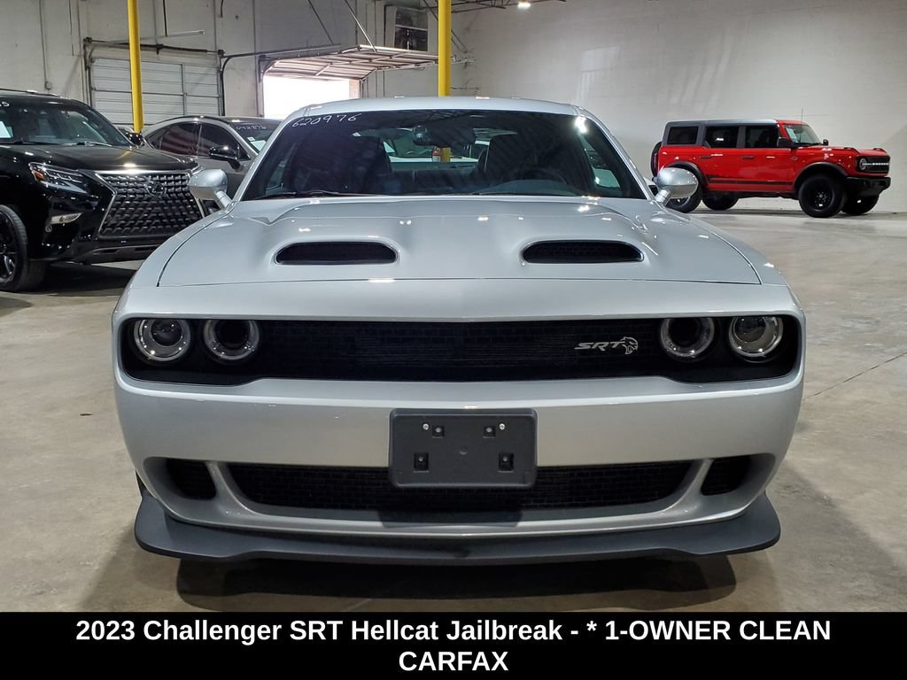 Used 2023 Dodge Challenger SRT Hellcat w/ Driver Convenience Group RWD image 2