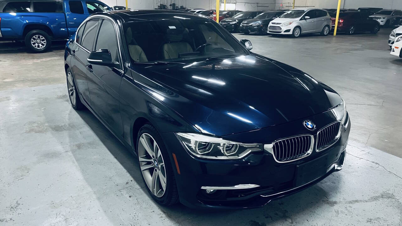 Used 2017 BMW 330i Sedan RWD image 11