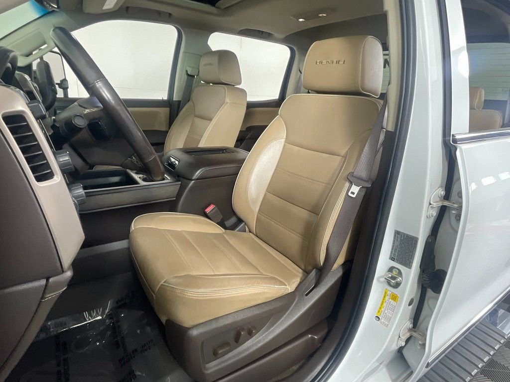 Used 2017 GMC Sierra 3500 Denali w/ Duramax Plus Package image 21