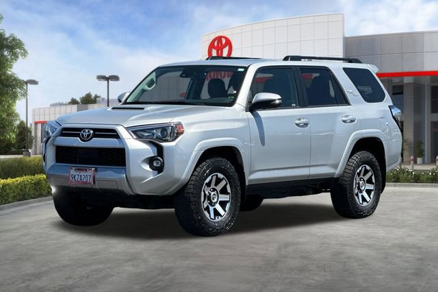 Used 2021 Toyota 4Runner TRD Off-Road Premium w/ Moonroof Package AWD/4WD image 9
