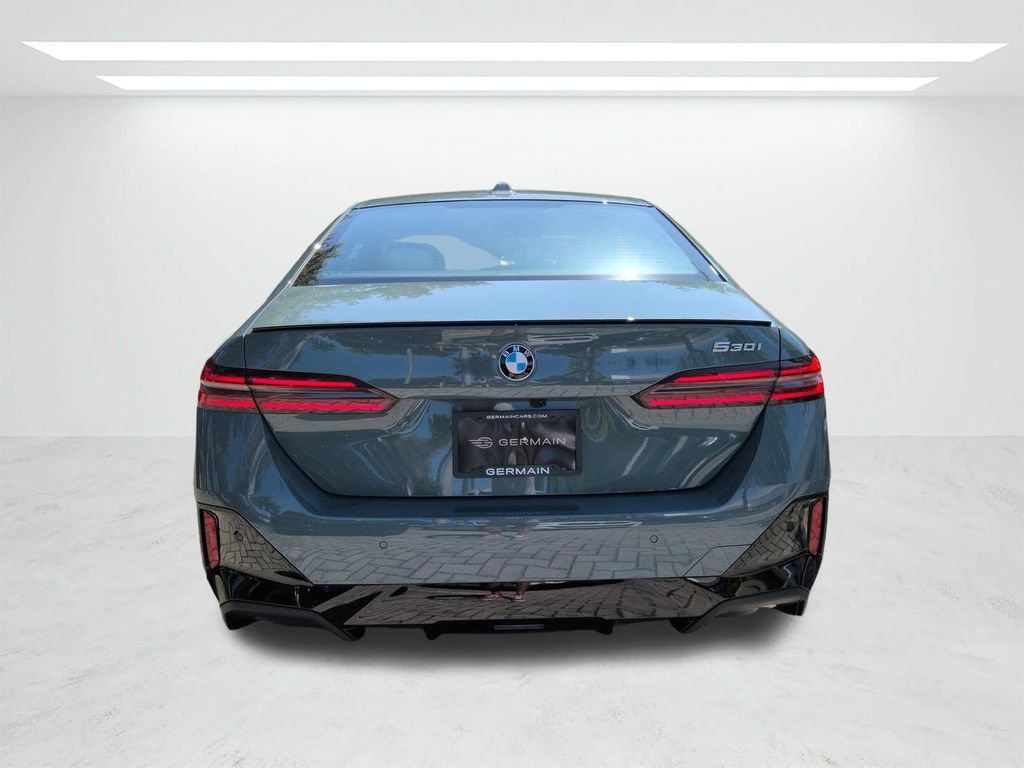 New 2027 BMW 530i w/ M Sport Package RWD image 5