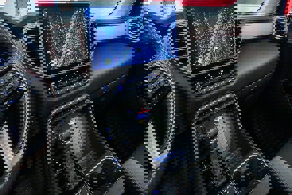 Used 2023 Toyota Tundra Limited w/ Power Package image 19