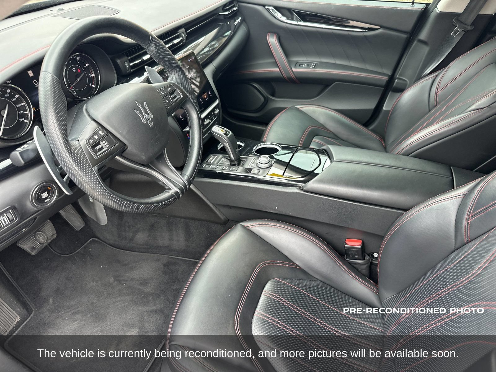 Used 2022 Maserati Quattroporte Modena RWD image 12