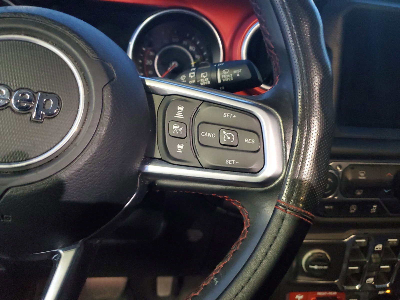 Used 2019 Jeep Wrangler Unlimited Rubicon image 29