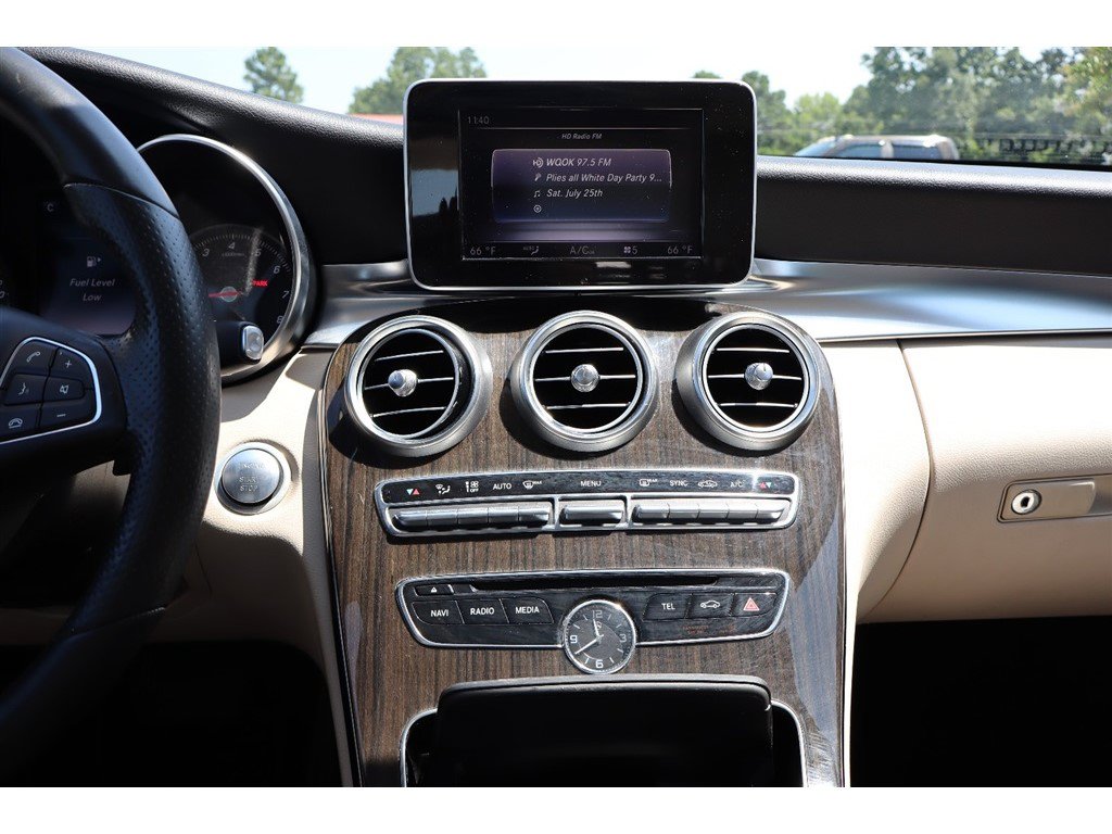 Used 2015 Mercedes-Benz C 300 Sedan image 22