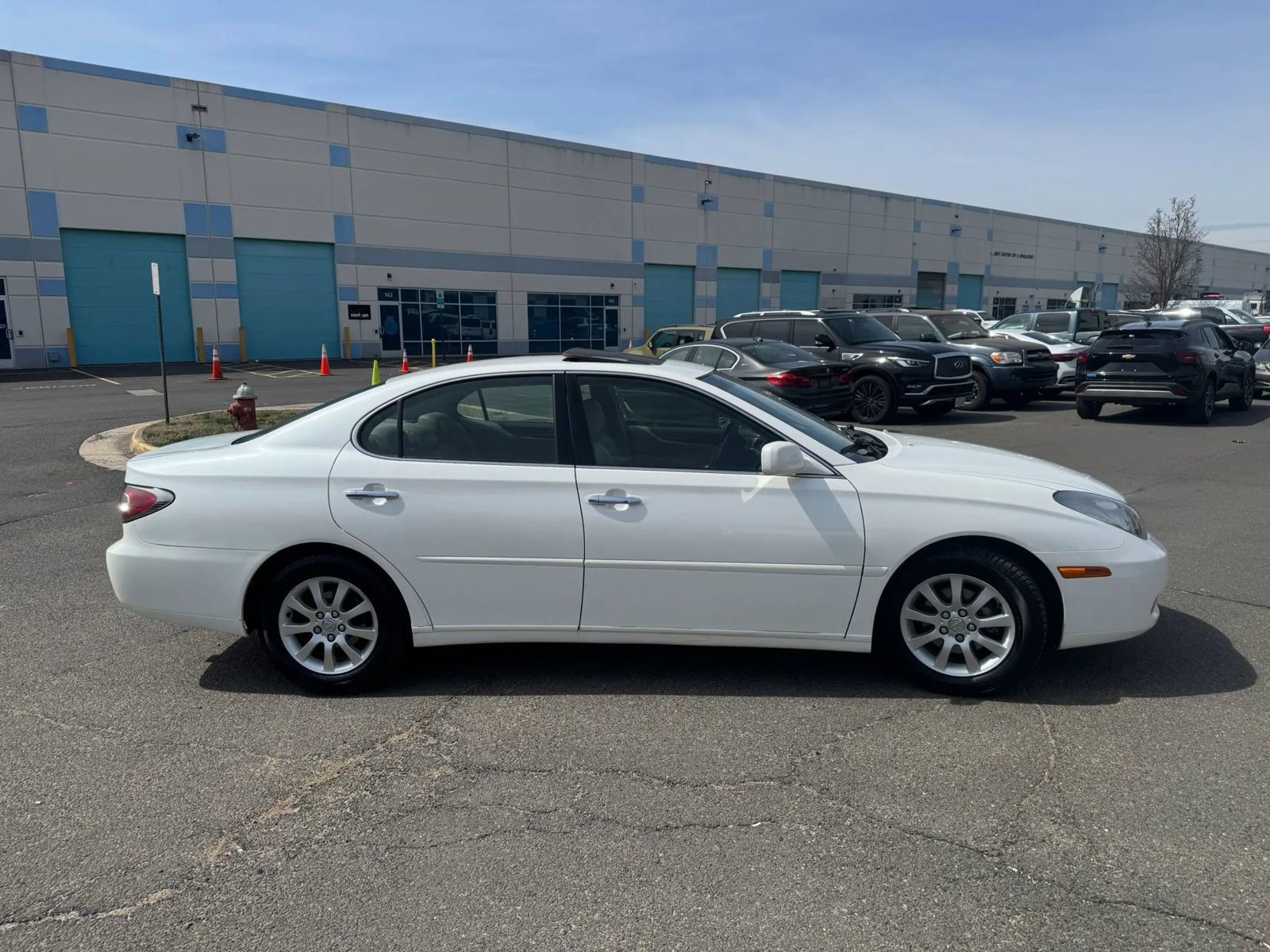 Used 2003 Lexus ES 330 FWD image 16