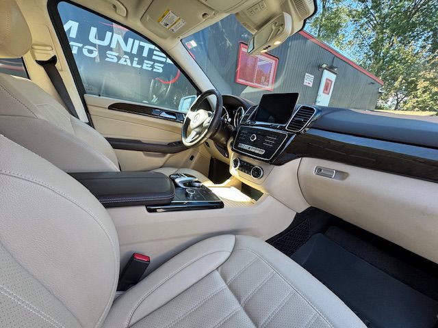 Used 2018 Mercedes-Benz GLE 350 4MATIC image 19