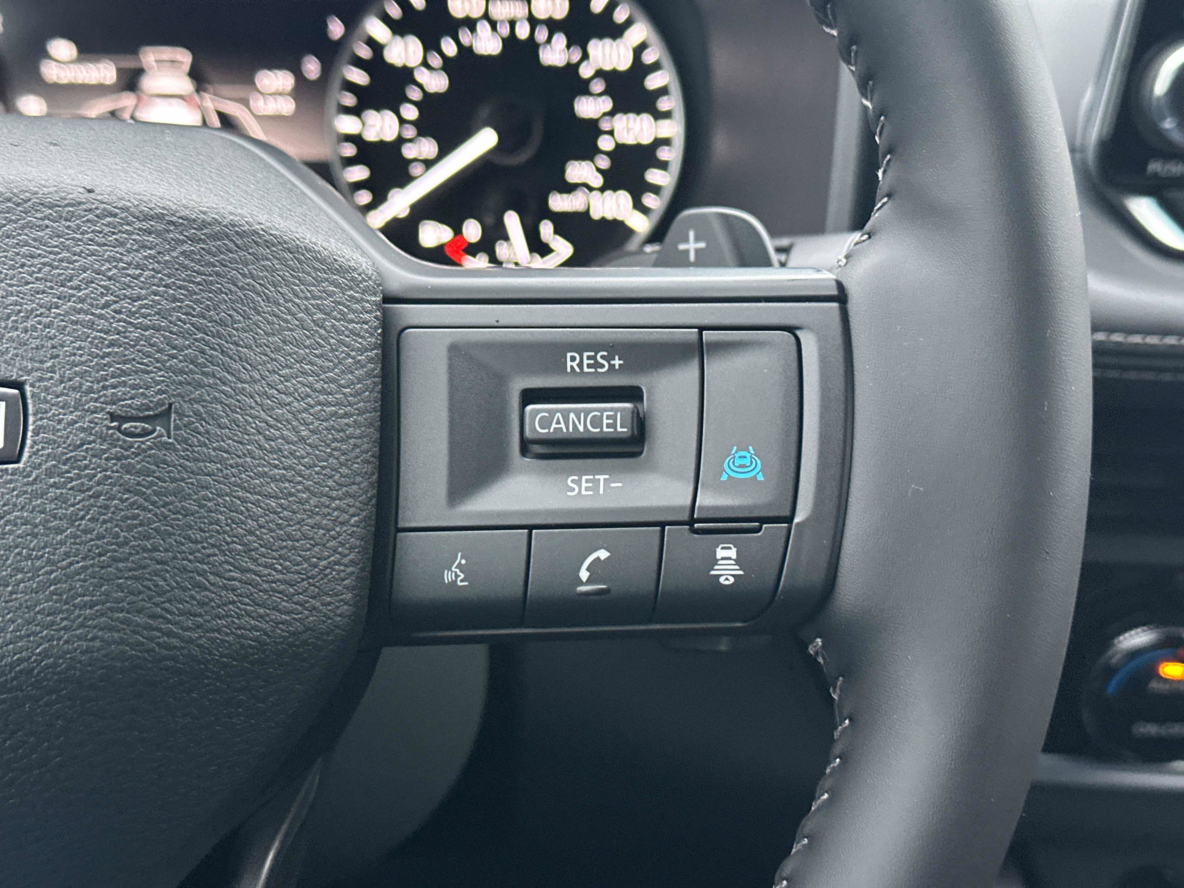 New 2027 Nissan Rogue SV AWD/4WD image 38